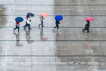Pet slovenskih skladb, ki v dežju zvenijo še lepše
