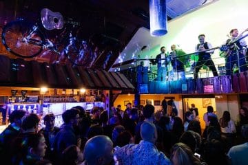 Franci v Šiški odpira novo sezono, v četrtek brezplačna veselica s skupino VZROCK