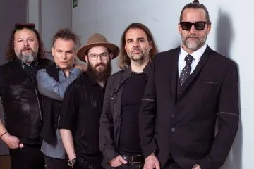 Hamo & Tribute 2 Love pred 20-letnico z novo pesmijo: “Raje sanjajva o Marsu”