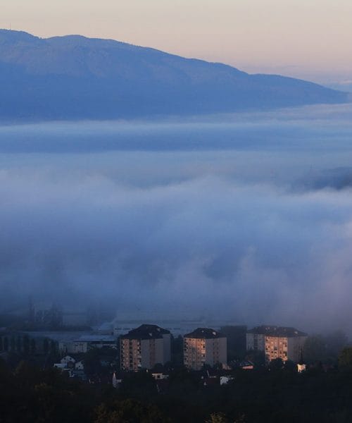 Zakaj je na Krškem polju zjutraj lahko megla, nekaj kilometrov stran pa jasno nebo