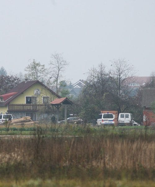 Kerinov Grm še ne bo varnostno tvegano območje, zvečer pa slišali streljanje