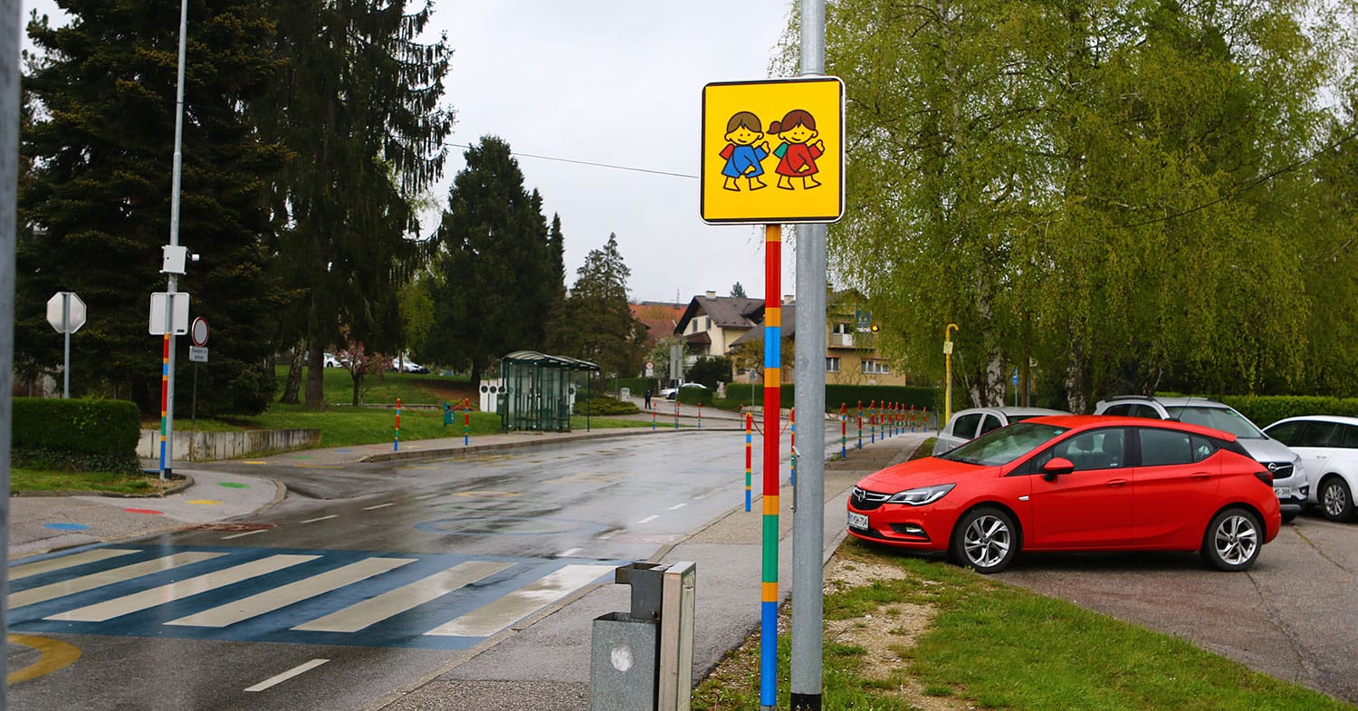 Šolarji se vračajo na ceste: tri mesta, kjer bodo vozniki potrebovali več pozornosti