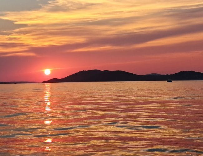 Najlepši sončni zahod na morju: zakaj je vse odvisno od urnika, ne od sreče