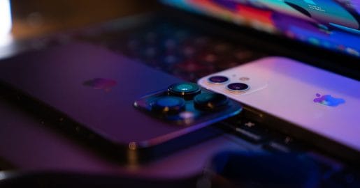 Apple predstavil iPhone Duo in iPhone 18 Pro: prvi zložljivi iPhone prihaja oktobra