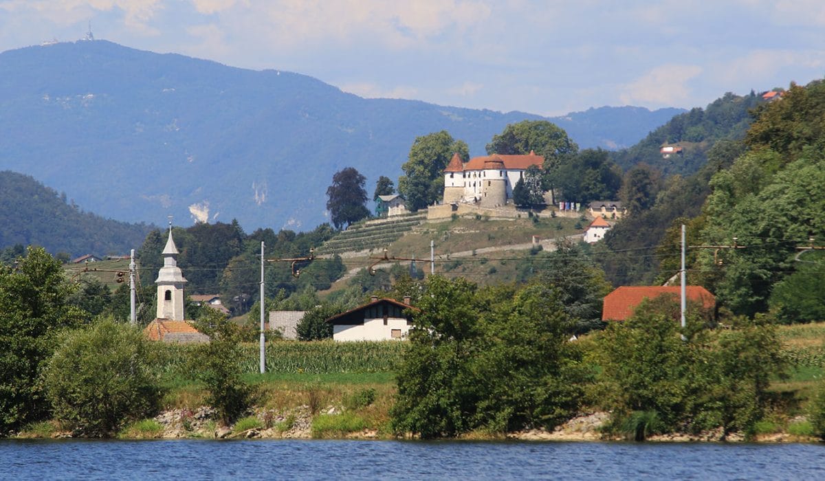 Grad Sevnica z Impoljce