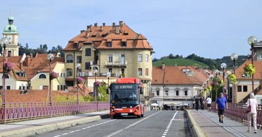 Zaradi zapore Glavnega mosta v Mariboru po obvozu kar 12 avtobusnih linij