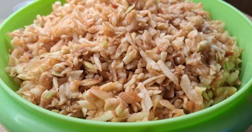 Pečete jabolčno pito? Jabolka naribati ali narezati na rezine – rezultat ni enak
