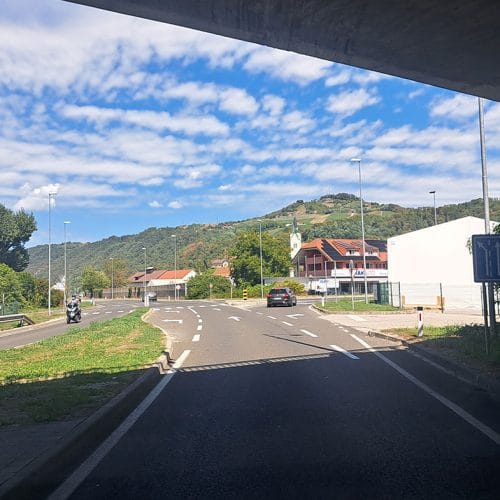 Radarja v Krškem 1. septembra še ni, vozniki pa so že občutno upočasnili