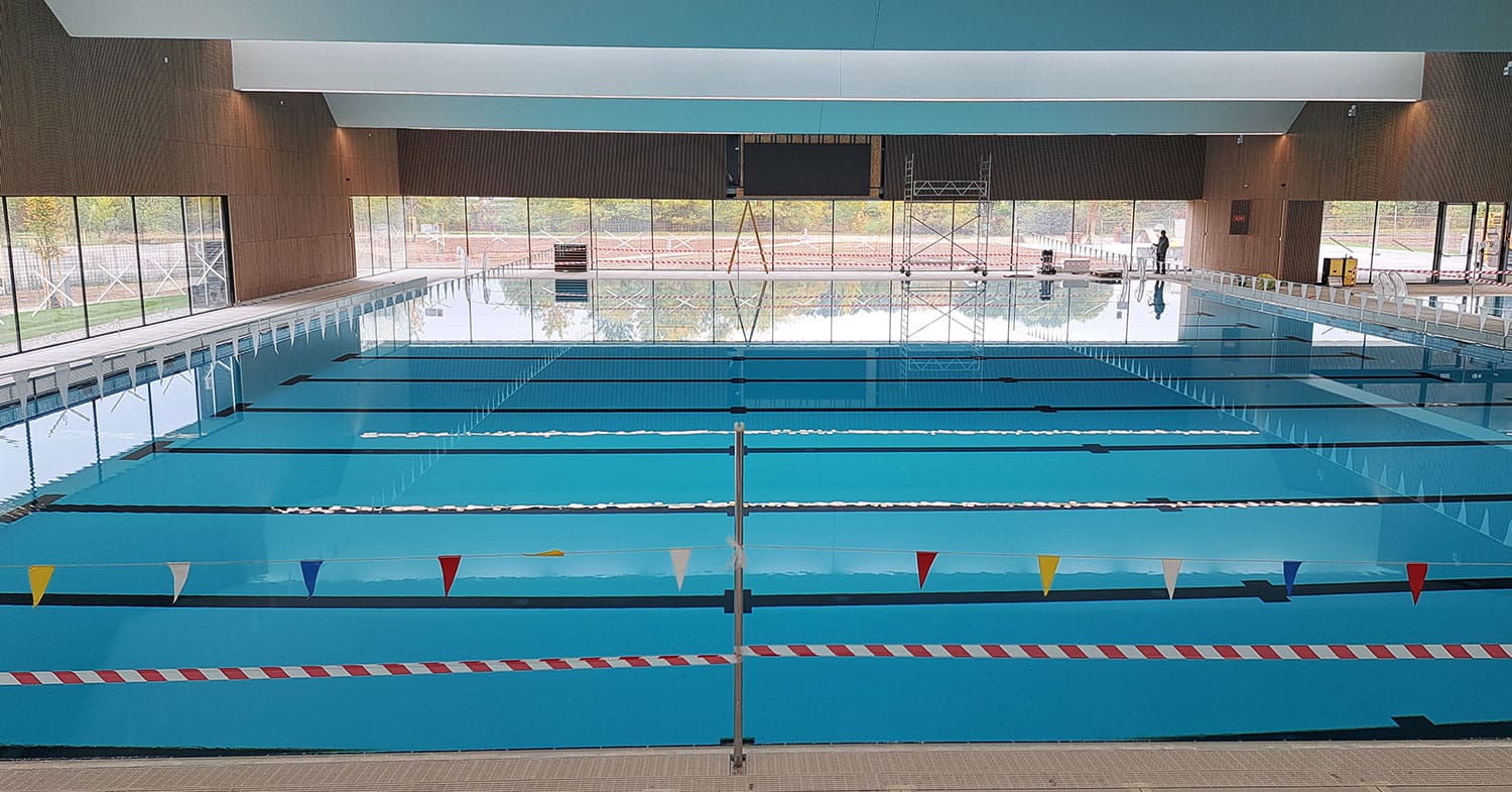 V Krškem odštevajo do odprtja novega plavalnega centra, voda je že v bazenih