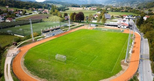 V Slovenskih Konjicah osvetlili nogometni stadion, dela zaključili v nekaj mesecih