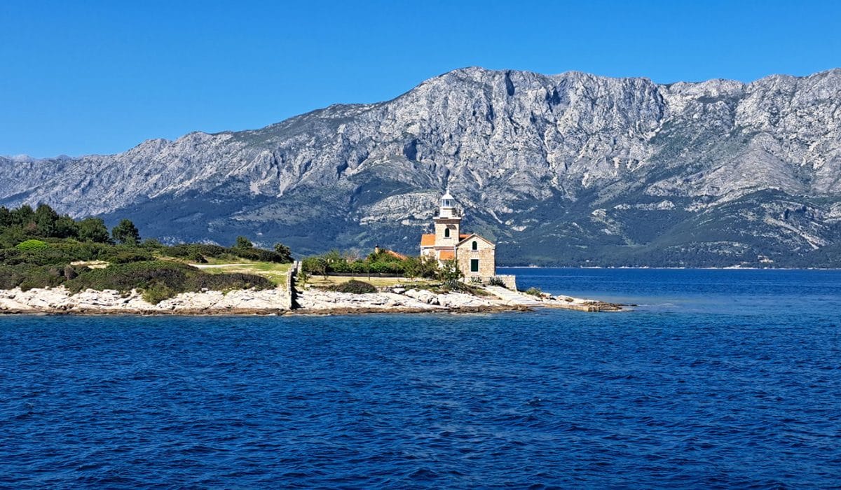 Svetilnik Sućuraj, otok Hvar