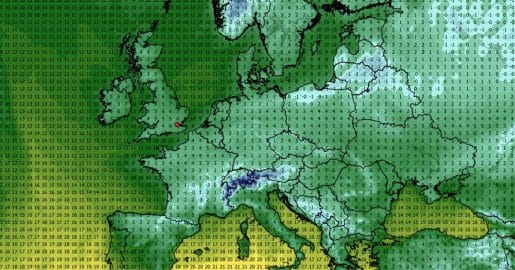 Po sončnih jesenskih dneh bi lahko v novembru sledila občutna ohladitev