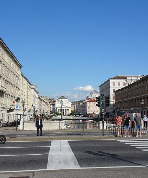 Giro d’Italia 2027 bo startal tik ob Sloveniji, prva etapa naj bi zavila tudi čez mejo