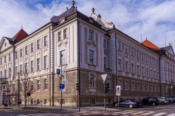 Nov delovni čas na upravnih enotah, ob torkih in sredah do 18.30