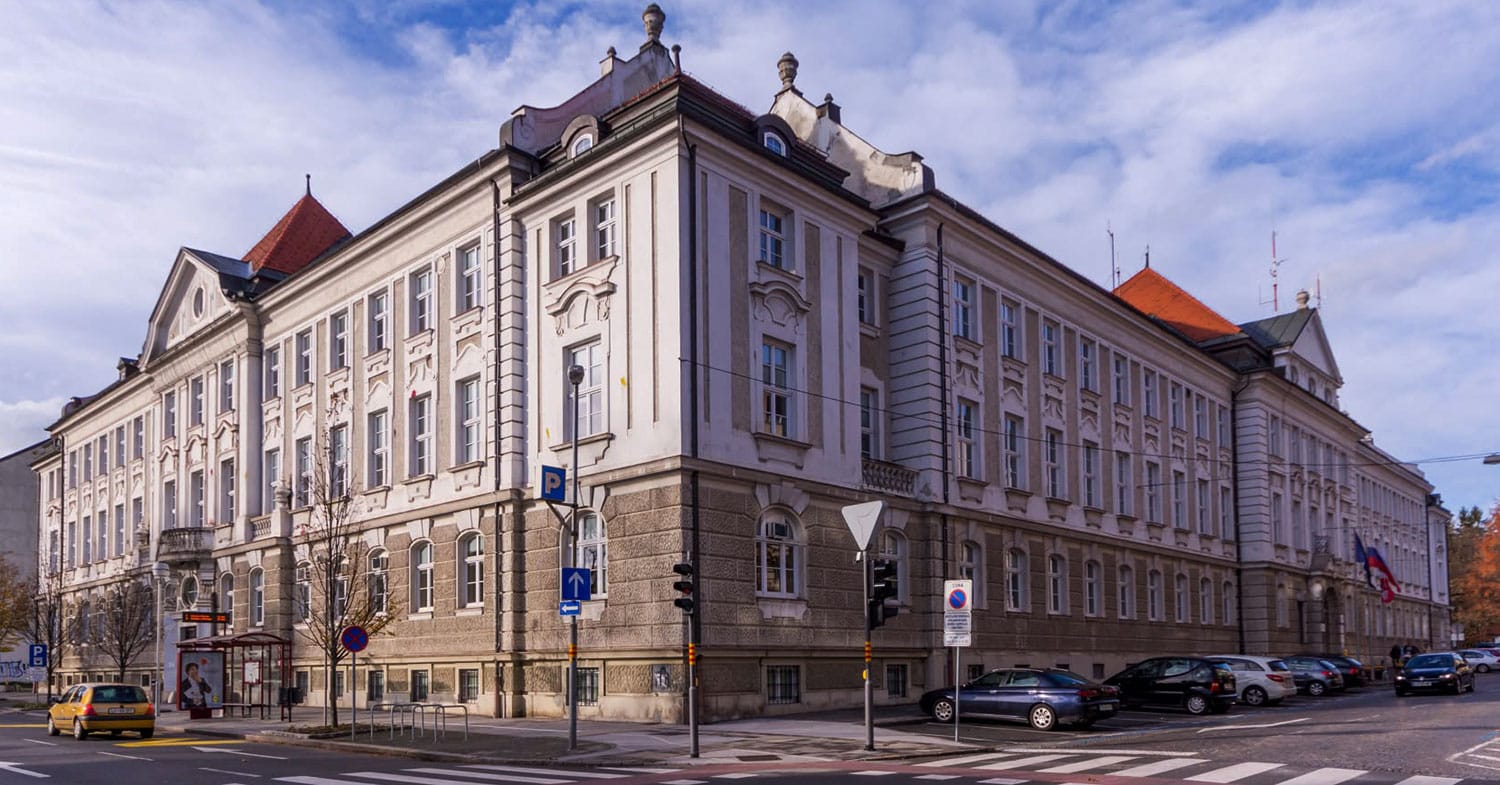 Nov delovni čas na upravnih enotah, ob torkih in sredah do 18.30