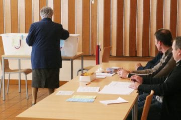 Za županske stolčke 612 kandidatov – najmlajši ima 20 let, najstarejši kar 81